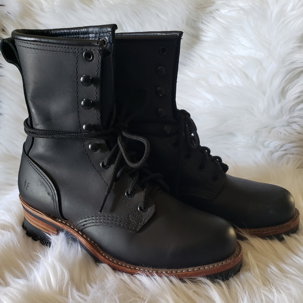 FRYE Logger 8G Leather Combat Boot - SOLD OUT! Like New!